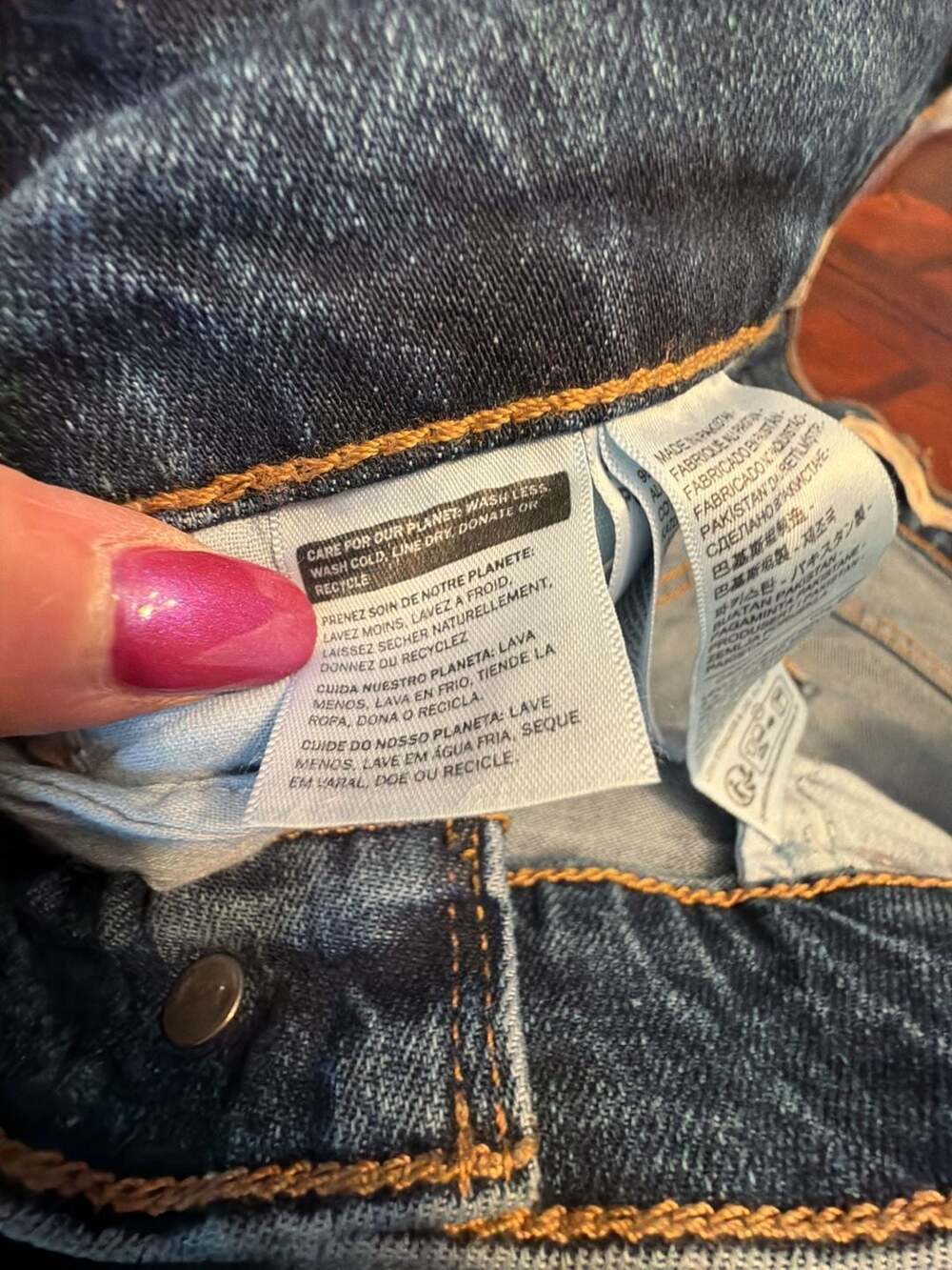 NWT Vintage Levi’s Premium 728 High Rise Wide Leg Jeans 34x32 - Picture 11 of 16